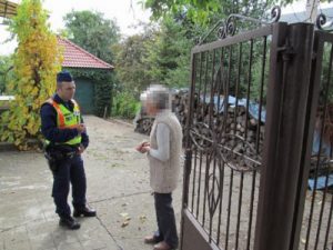 Rendõrök találtak meg egy eltûnt tárkányi nõt