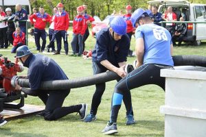 Vízsugarak viadala Csókakõn - Képgalériával