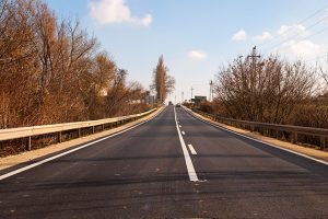 Teljes útlezárás a 81-es számú fõúton, Mór térségében