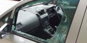 A házi õrizet sem tartotta vissza a lopástól