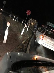 Karambol miatt teljes útlezárás Mórnál a 81-es úton