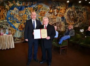 Több évtizedes munkáját ismerték el