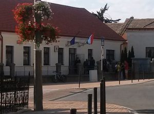 Rendkívüli nyitvatartás a Móri Kormányablakban