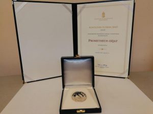 Díjat kapott a nyugalmazott vezérigazgató