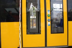 Szír migráns randalírozott a 6-os villamoson