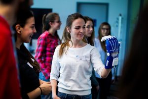 Lányok Napja - Tatabányán is