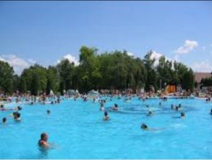 Móri nyugdíjasok 2019. évi támogatása a Komáromi Gyógyfürdõ igénybevételéhez