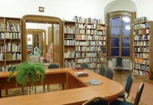 "Legyen az olvasás közös szenvedélyünk!" - Könyvklub indul Móron