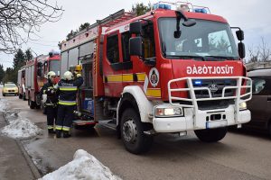 Fõzés közben elaludt, odaégett az étel