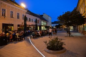 Mindigmás városnézõ séták a Belvárosban