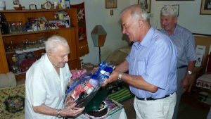 95 éves lett Imre bácsi