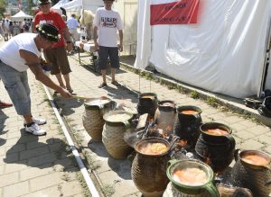 Magyar Ízek Utcája a Várkert Bazártól a Szilágyi Dezső térig