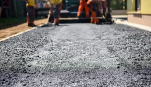 Újabb szakaszon építenek terelést Tatabánya és Budapest között az M1-esen