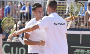 Nagy csatában legyőzte a Balázs, Fucsovics kettős Ukrajnát, így a világcsoportban maradt a válogatott!