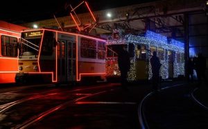 A BKV ünnepi fényflottája