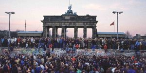 A Berlini fal (1961- 1989)