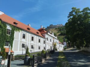 Sümeg vára alatt a BKCS-közösség