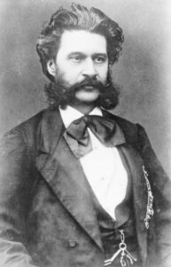 Farsangi hangverseny a Városháza Dísztermében