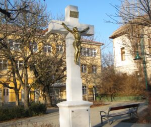 Háromnapos húsvéti lelkigyakorlat a katolikus templomban