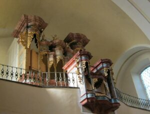 Budaörsi Orgonaestek minden hónap el(s)ején a katolikus templomban