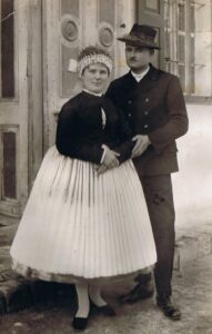 A budaörsiek életvirága a rozmaring
