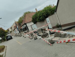 Nem sikerült a járdát rendbetenni