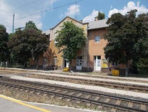 A Budapest–Komárom–Győr vasútvonalon előre tervezett zajjal járó karbantartást végeznek a vasúti pályán: